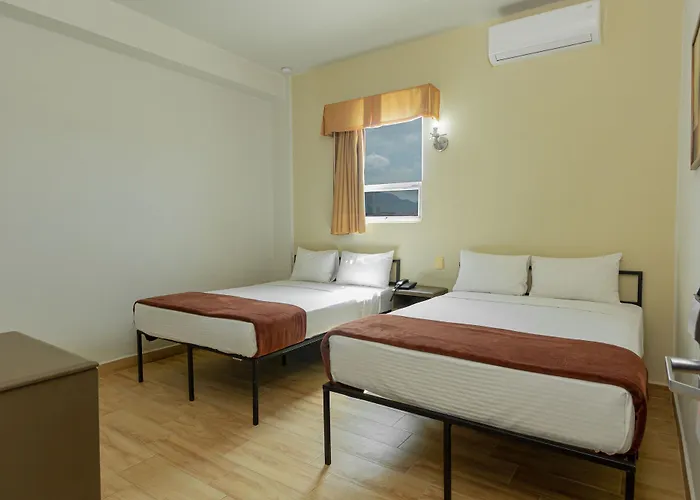 Hotel Plaza Del Arco Express