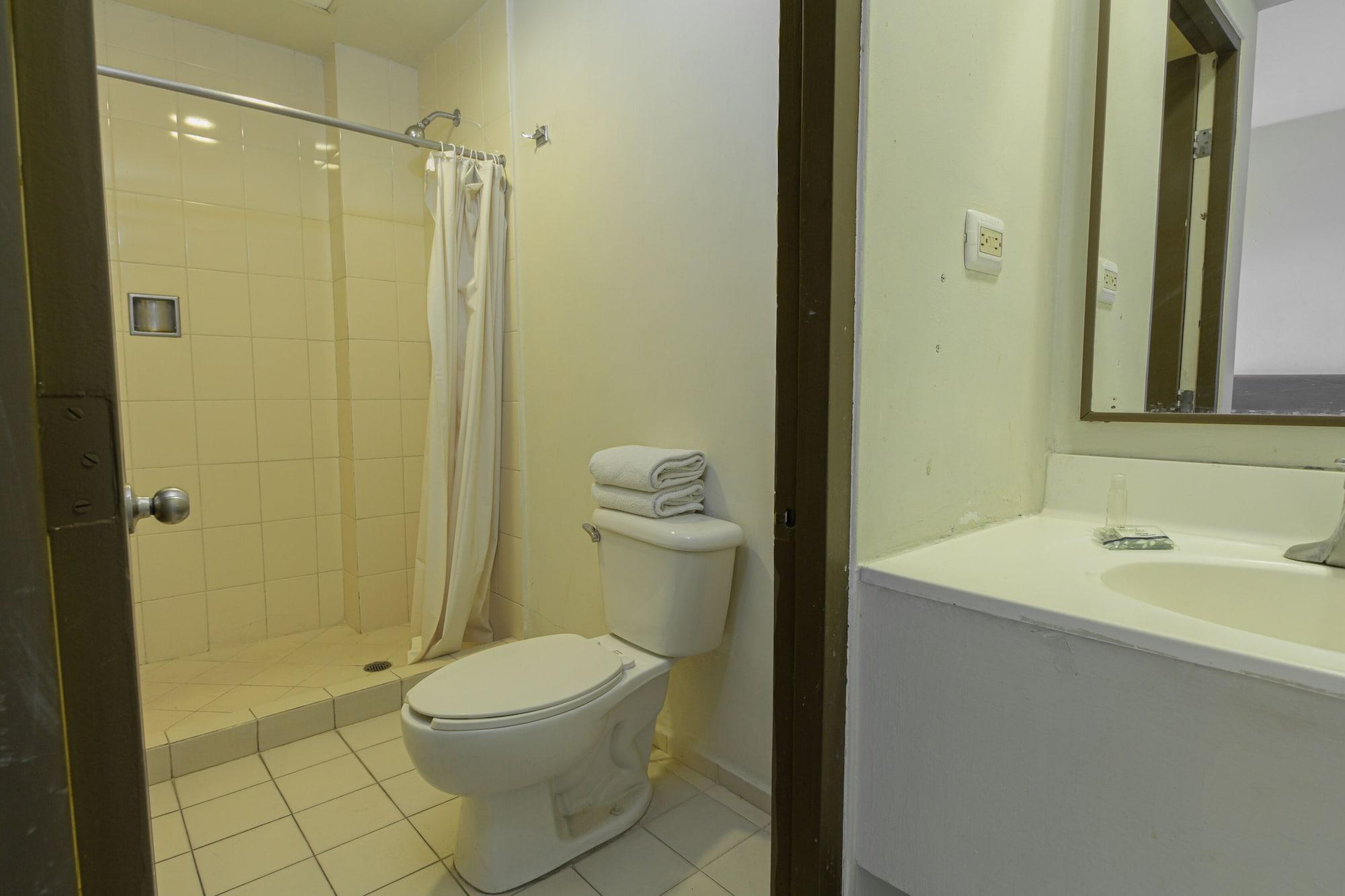 Plaza Del Arco Express Hotel 3*